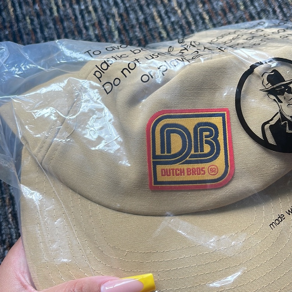Dutch bros snap back